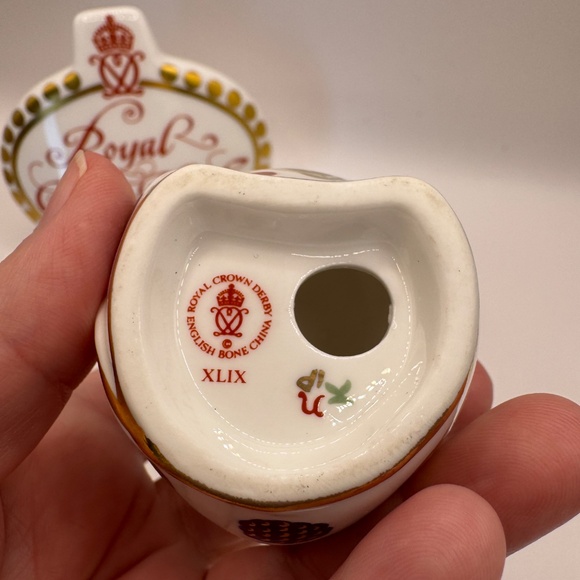 Royal Crown Derby Harvest Mouse 1986 Bone China Paperweight Figurine - Picture 9 of 11